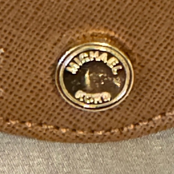 Michael Kors Brown and Tan Tote Bag - Picture 4 of 15